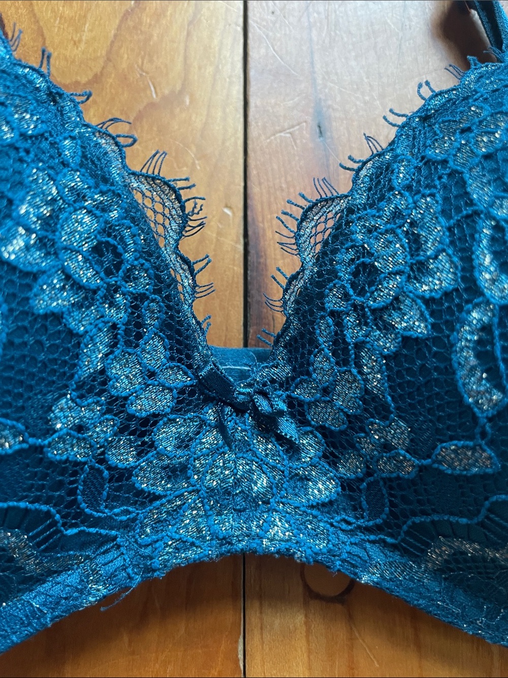 Victoria’s Secret Dream Angel Bra Teal Wireless 34C